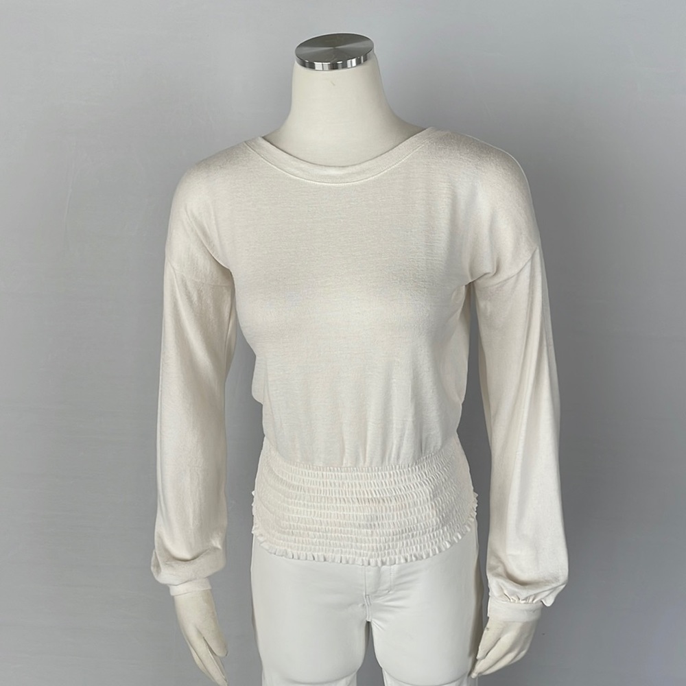 NWT Abercrombie Creme Top Size X Small